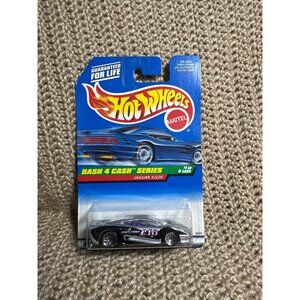 Hot Wheels Dash 4 Cash Jaguar XJ220 Collector #721 Die-Cast Car